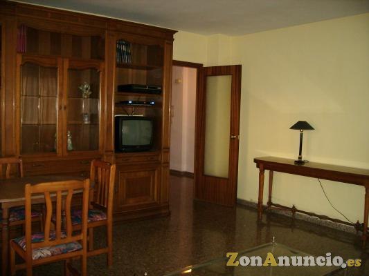 SE ALQUILA HABITACION PARA ESTUDIANTES